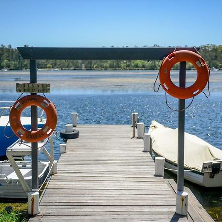 Calm Waters Waterfront Cottages Сассекс-Инлет Экстерьер фото